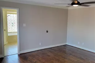1027 Arrow Hill Rd, Houston, TX 77077 - Photo 8