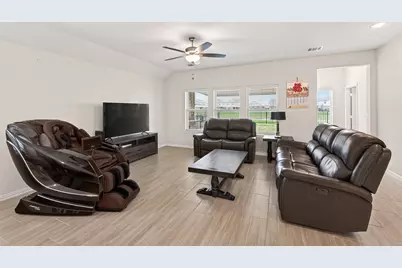 233 Bonita Beach Drive, Katy, TX 77493 - Photo 14