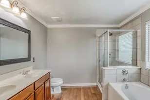 10707 Fuqua Glen Ln, Houston, TX 77075 - Photo 10