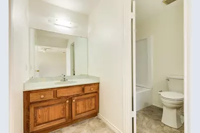 305 Freeman Boulevard, West Columbia, TX 77486 - Photo 22