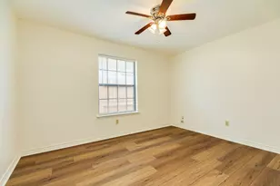 305 Freeman Blvd, West Columbia, TX 77486 - Photo 26