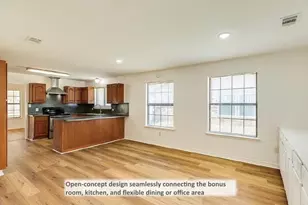 305 Freeman Blvd, West Columbia, TX 77486 - Photo 12