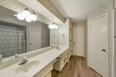 11922 Moorcreek Drive, Houston, TX 77070 - Photo 34