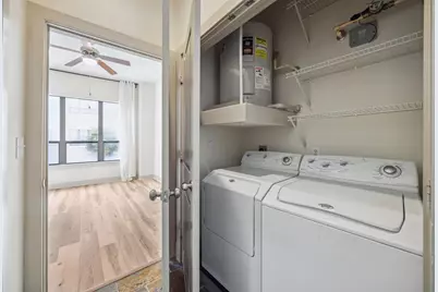 1901 Post Oak Boulevard #2307, Houston, TX 77056 - Photo 46