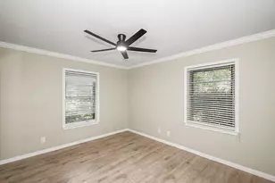 5037 W 43rd St, Houston, TX 77092 - Photo 20