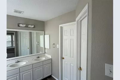 5026 Forest Hurst Drive, Spring, TX 77373 - Photo 22