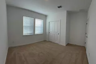 4723 Bay Vista Dr, Baytown, TX 77523 - Photo 4