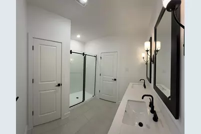 4723 Bay Vista Drive, Baytown, TX 77523 - Photo 20