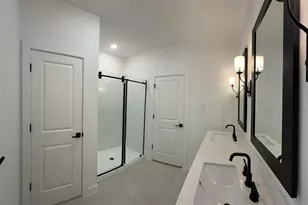 4723 Bay Vista Dr, Baytown, TX 77523 - Photo 20