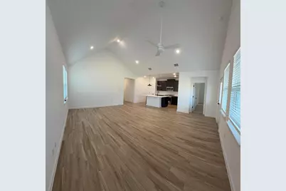 4723 Bay Vista Drive, Baytown, TX 77523 - Photo 16