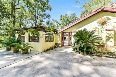 716 Evergreen Lane, Conroe, TX 77302 - Photo 4