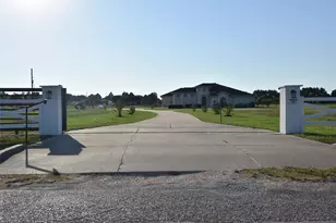 825 Grubbs Rd, Sealy, TX 77474 - Photo 4