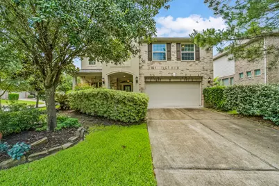 110 N Victoriana Circle, The Woodlands, TX 77389 - Photo 2