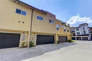 26 W Oaks Dr, Houston, TX 77058 - Photo 32