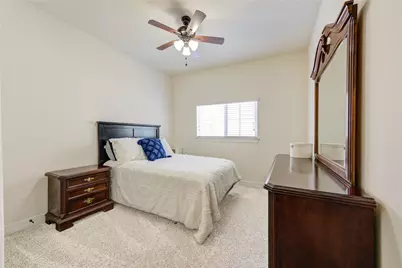 26 W Oaks Drive, Houston, TX 77058 - Photo 20