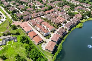 26 W Oaks Dr, Houston, TX 77058 - Photo 26