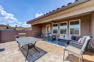 26 W Oaks Dr, Houston, TX 77058 - Photo 28