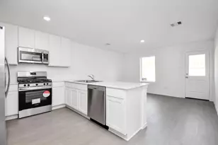 21269 Carosella Dr, New Caney, TX 77357 - Photo 6