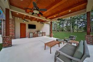 10635 Clubhouse Cir, Magnolia, TX 77354 - Photo 40