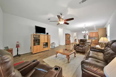 2114 Lost Timbers Drive, Conroe, TX 77304 - Photo 16