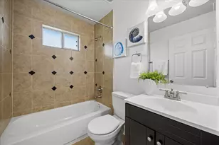 2524 Harvard St, Houston, TX 77008 - Photo 18