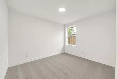 4410 W Bayou Maison Circle, Dickinson, TX 77539 - Photo 14