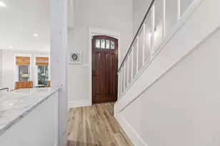 1266 Fountain View Dr, Houston, TX 77057 - Photo 4