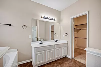 2296 Catalonia Cove, League City, TX 77573 - Photo 18