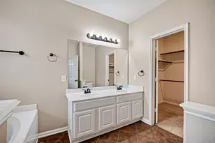 2296 Catalonia Cove, League City, TX 77573 - Photo 18
