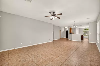 2296 Catalonia Cove, League City, TX 77573 - Photo 6