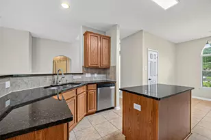 2296 Catalonia Cove, League City, TX 77573 - Photo 12
