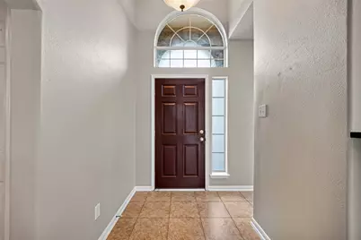 2296 Catalonia Cove, League City, TX 77573 - Photo 4
