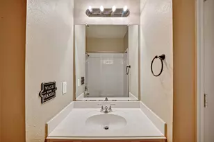2296 Catalonia Cove, League City, TX 77573 - Photo 22