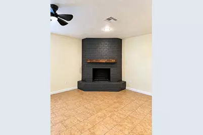 809 Glen Hollow Drive, Conroe, TX 77385 - Photo 8