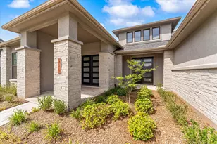 410 Arctic Warbler Ct, Magnolia, TX 77354 - Photo 2