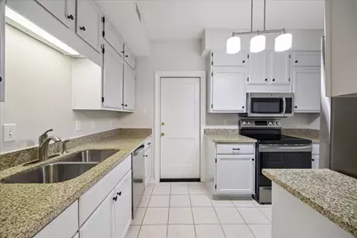 600 Wilcrest Drive #57, Houston, TX 77042 - Photo 10