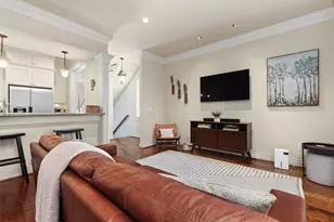 1724 Avenue L, Galveston, TX 77550 - Photo 10