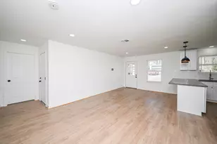 4710 Hershe St, Houston, TX 77020 - Photo 26