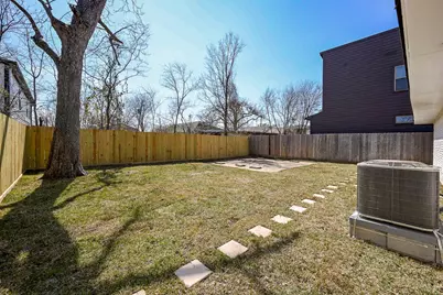 4710 Hershe Street, Houston, TX 77020 - Photo 14