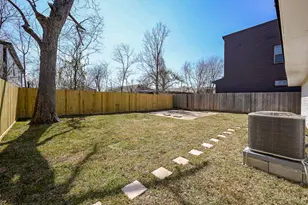 4710 Hershe St, Houston, TX 77020 - Photo 14