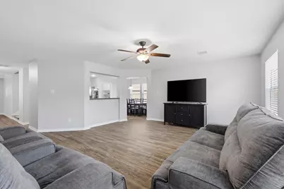 10526 Devinwood Drive, Baytown, TX 77523 - Photo 10