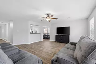 10526 Devinwood Dr, Baytown, TX 77523 - Photo 10
