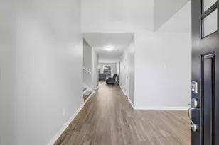 10526 Devinwood Dr, Baytown, TX 77523 - Photo 4