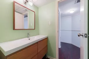 3130 Walnut Bend Ln, Houston, TX 77042 - Photo 22
