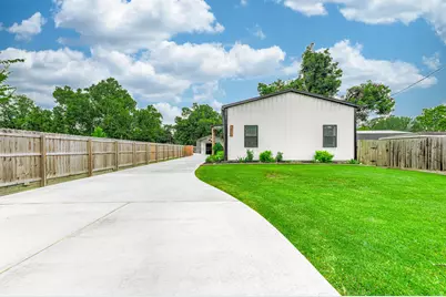 14215 3rd Street, Santa Fe, TX 77517 - Photo 34