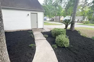 52 Bitterwood Cir, The Woodlands, TX 77381 - Photo 6