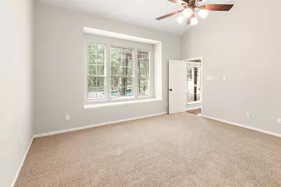 71 E Sterling Pond Circle, The Woodlands, TX 77382 - Photo 20