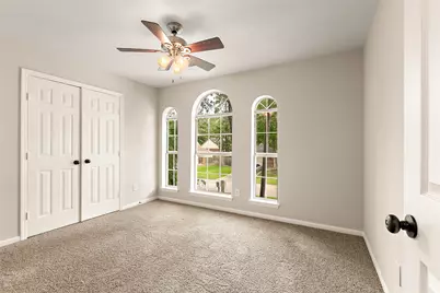 71 E Sterling Pond Circle, The Woodlands, TX 77382 - Photo 26