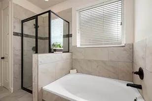 10022 Open Slope Ct, Humble, TX 77396 - Photo 12