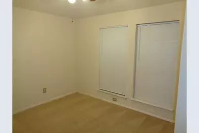 32510 Decker Oaks Drive, Pinehurst, TX 77362 - Photo 8